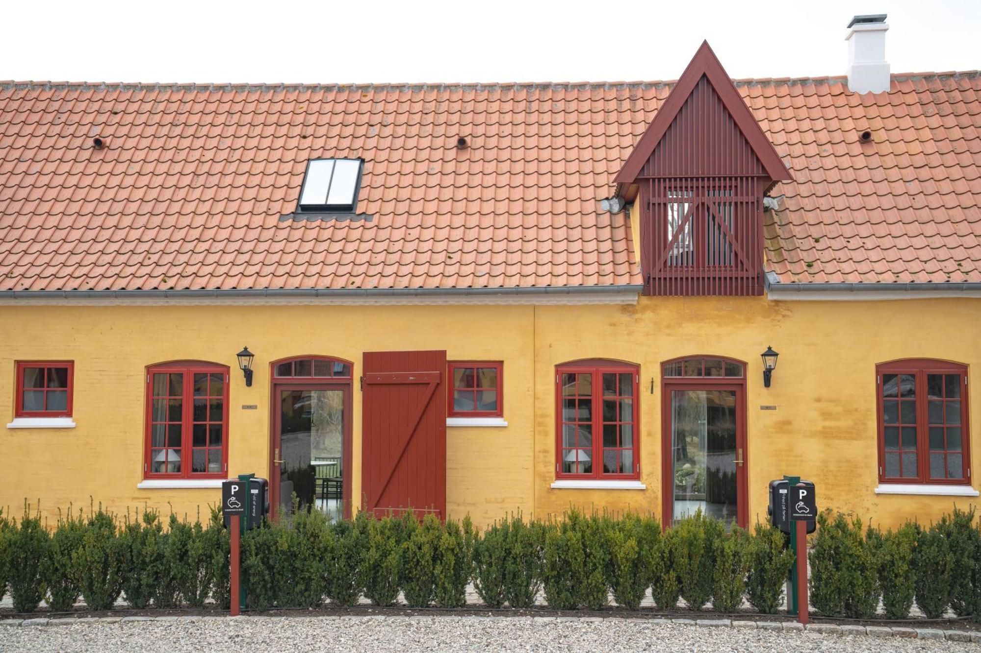 Broløkke Herregård Hotel *